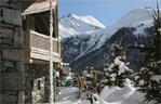 Chalet Black Pearl